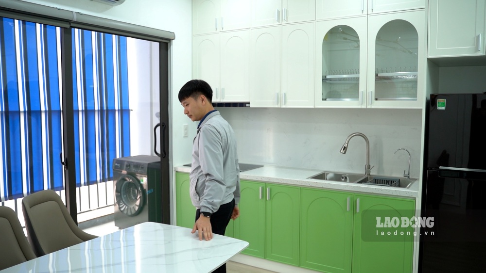 Moi dot mo ban can ho tai du an voi hang tram can ho, nguoi dan dang ky mua het chi trong vai ngay. Trong do, co nhieu cong nhan, nguoi lao dong lam viec tai KCN Yen Phong gan do.