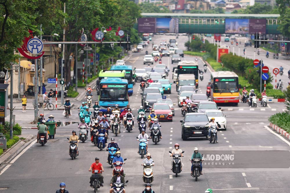 Theo Trung tam Du bao Khi tuong Thuy van quoc gia, ngay 25.5, khong khi lanh tang cuong, anh huong den Bac Trung Bo va mot so noi o phia Tay Bac Bo. Khu vuc Ha Noi troi nhieu may, ban ngay xuat hien mua rao rai rac, co noi co dong.
