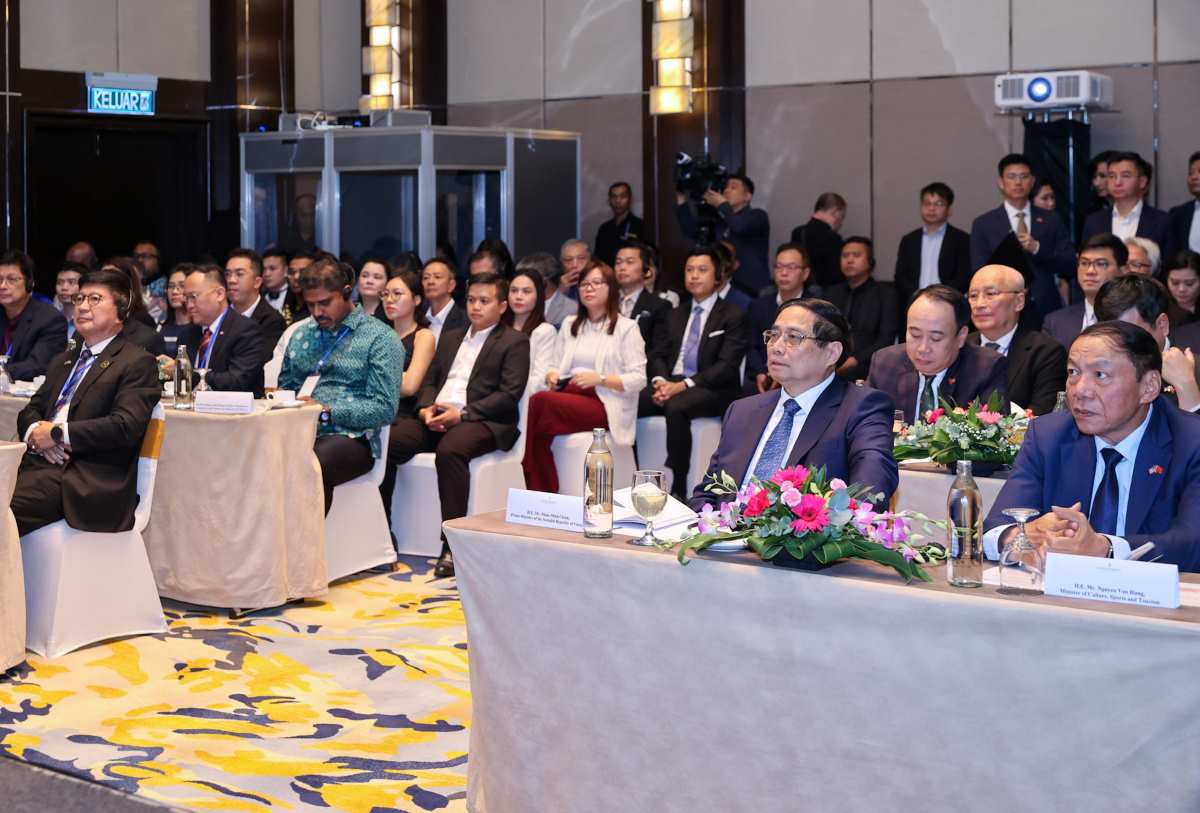 Thu tuong keu goi doanh nghiep Malaysia tang cuong dau tu vao Viet Nam. Anh: VGP
