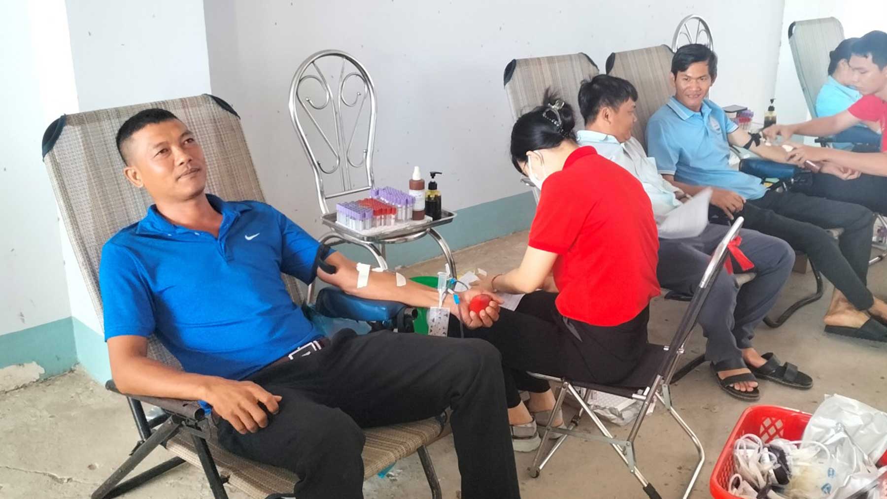 La Federacion Laboral de CO DO DISTRO coordina y organiza la recepcion de sangre humanitaria entre funcionarios, miembros del sindicato y empleados. Foto: Federacion Laboral del Distrito de Ajedrez