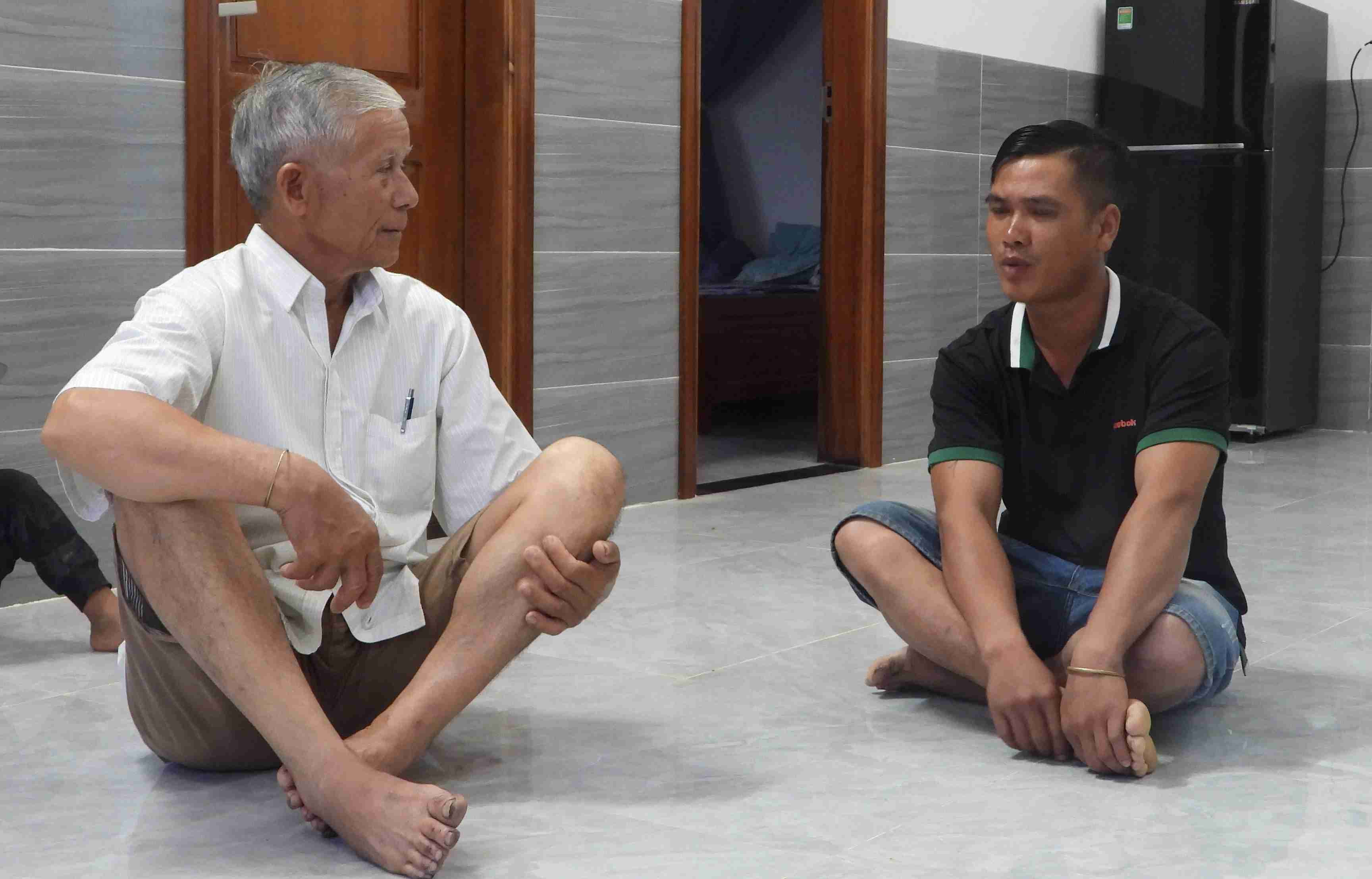 Doi song cua nhieu ho dan duoc cai thien nho vai tro cua nguoi uy tin trong vung. Anh: Bao Trung