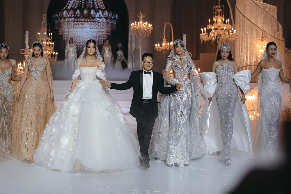 The Misses and Runners-up showed off their beauty in the show of designer Chung Thanh Phong. Photo: Nghia Ngo