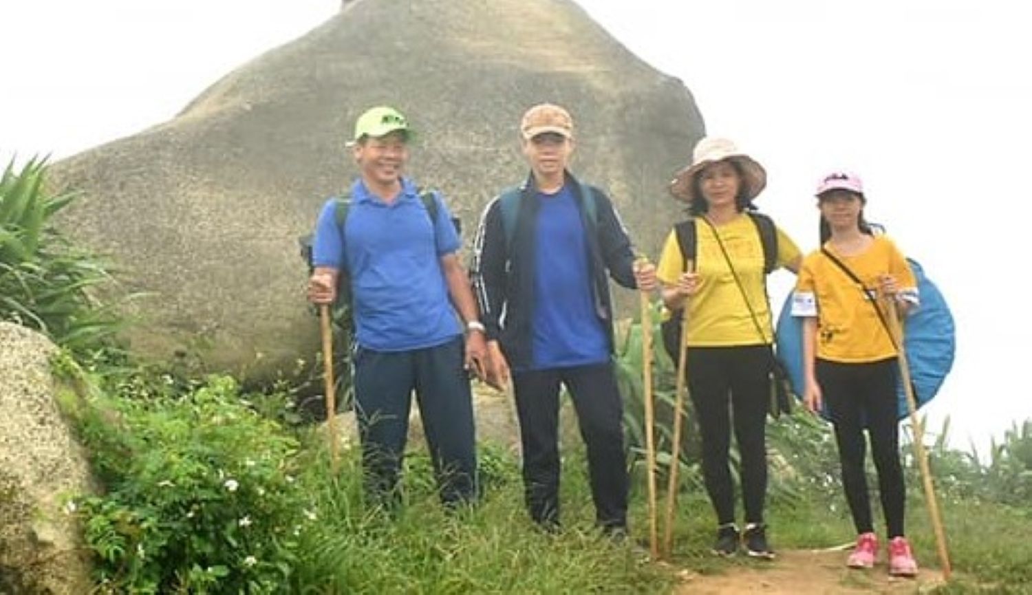 When parents know how to accompany, children will confidently grow up. Photo: Tran Lam