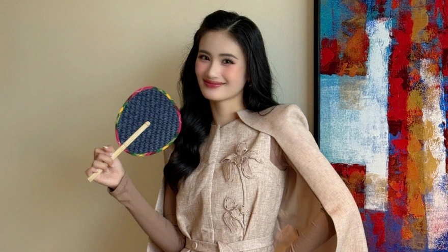 Miss Y Nhi. Photo: Sen Vang.