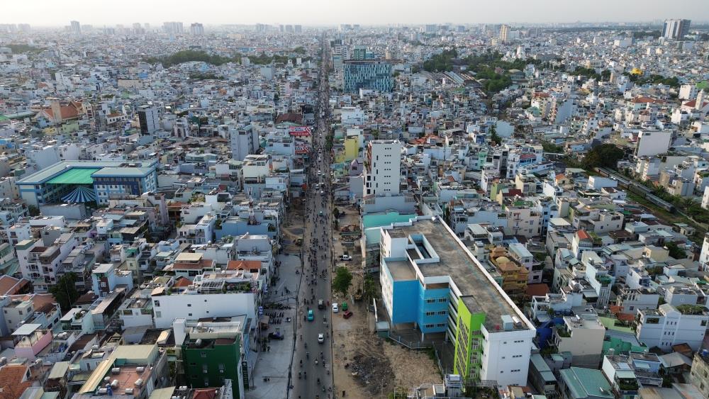 Toan canh con duong Cach Mang Thang Tam - noi tuyen Metro so 2 se di qua. Ảnh: Anh Tu
