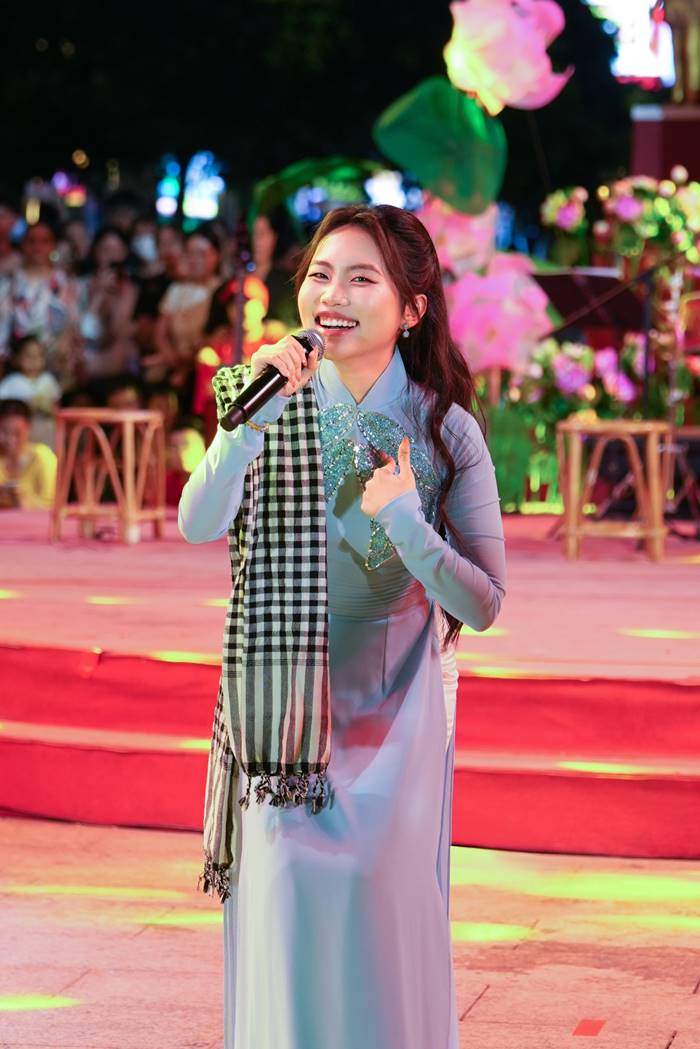 Phuong My Chi duoc rapper Thai Lan nguong mo. Anh: Nghe si cung cap