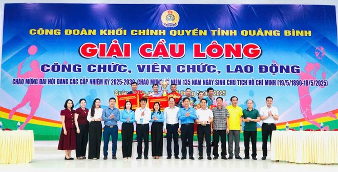 Bế mạc Giải cầu lông Khối chính quyền tỉnh Quảng Bình năm 2025