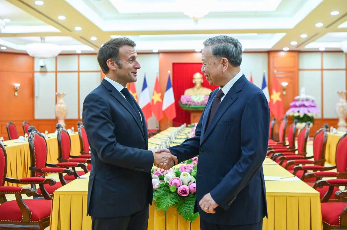 General Secretary To Lam received President of the French Republic Emmanuel Macron. Photo: Hai Nguyen