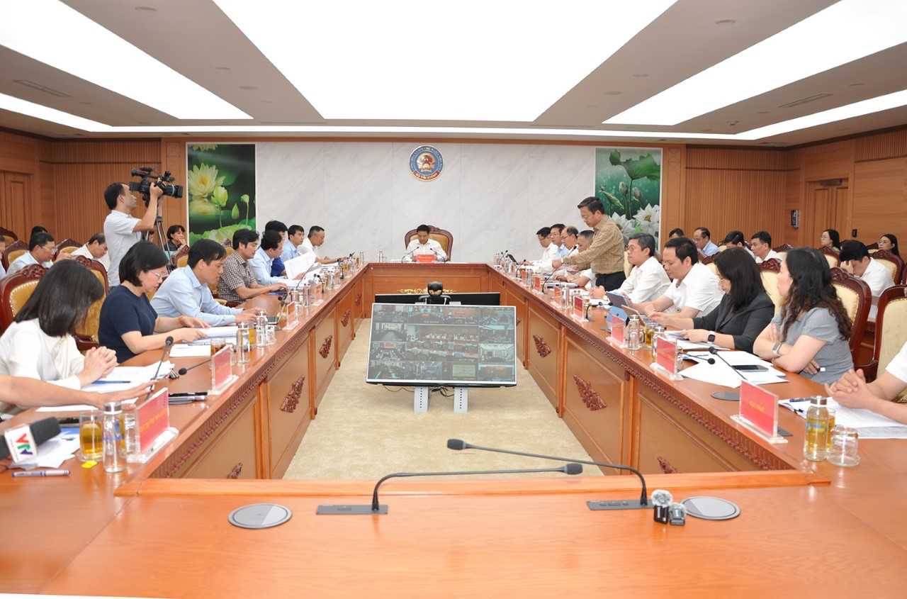 At the conference, Minister Nguyen Van Thang said that the treasury, tax and customs systems will be adjusted to suit the new administrative boundaries. Photo: Ministry of Finance