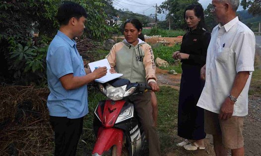 Người uy tín, già làng ở huyện M'Đrắk (tỉnh Đắk Lắk) đã và đang góp công không nhỏ cho việc đảm bảo an ninh trật tự tại địa phương. Ảnh: Phan Tuấn