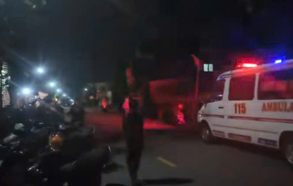 The scene of the accident that killed a male student of Nguyen Hue High School. Photo: Bac Tien.