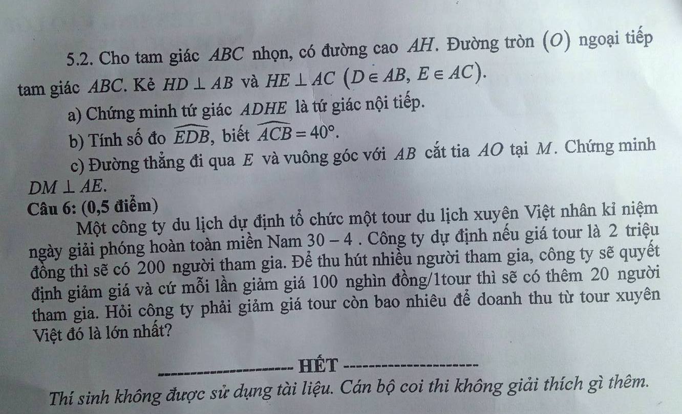 De thi mon Toan vao lop 10 tinh Lai Chau. Anh: Minh Chau