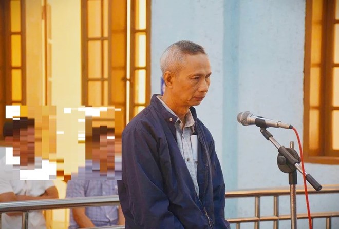 Đe dọa doanh nghiệp, cựu cán bộ thuế Gia Lai lĩnh án 1 năm tù giam