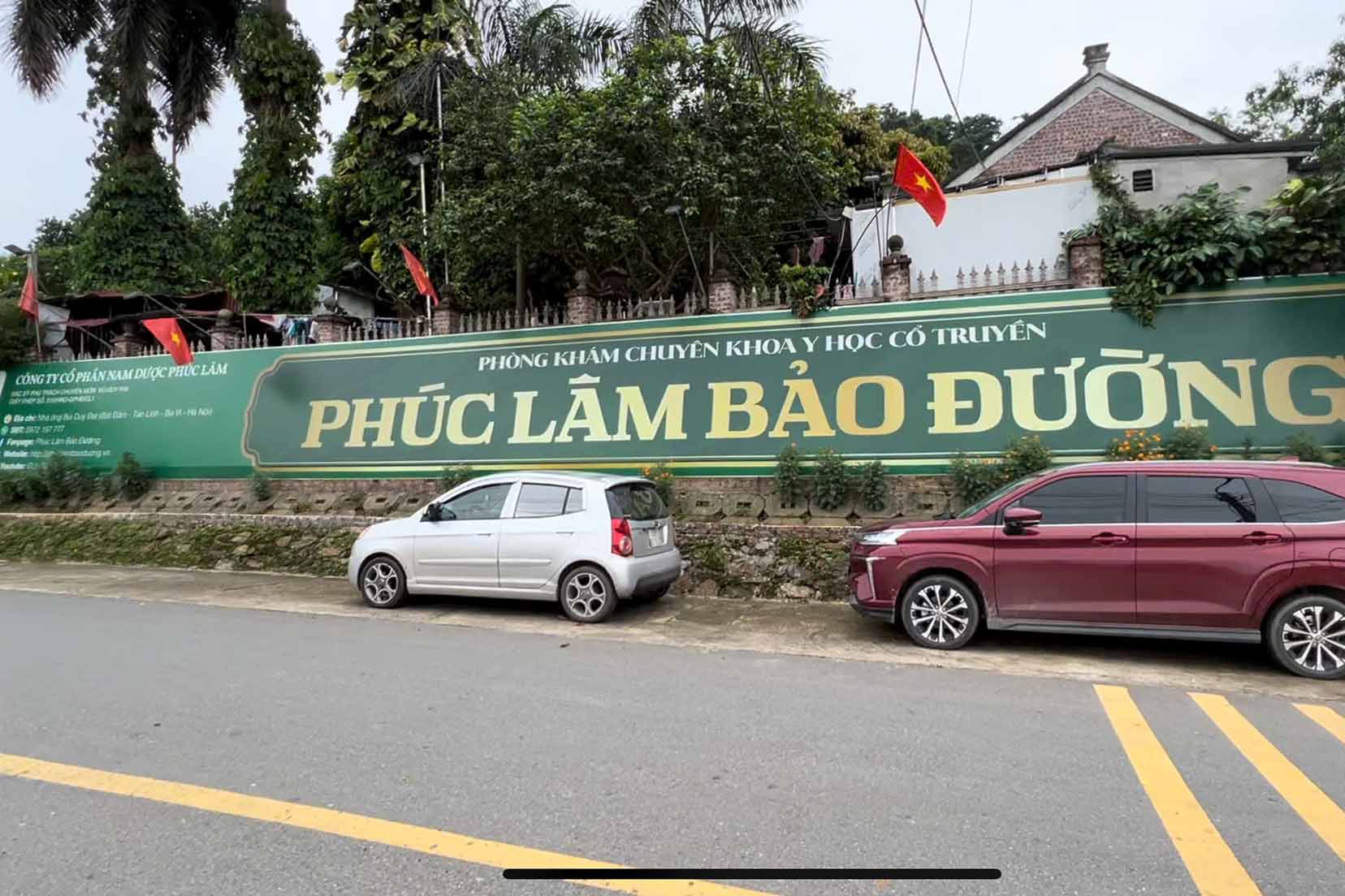 Khuon vien noi co phong kham cua Phuc Lam Bao Duong. Anh: NHOM PV