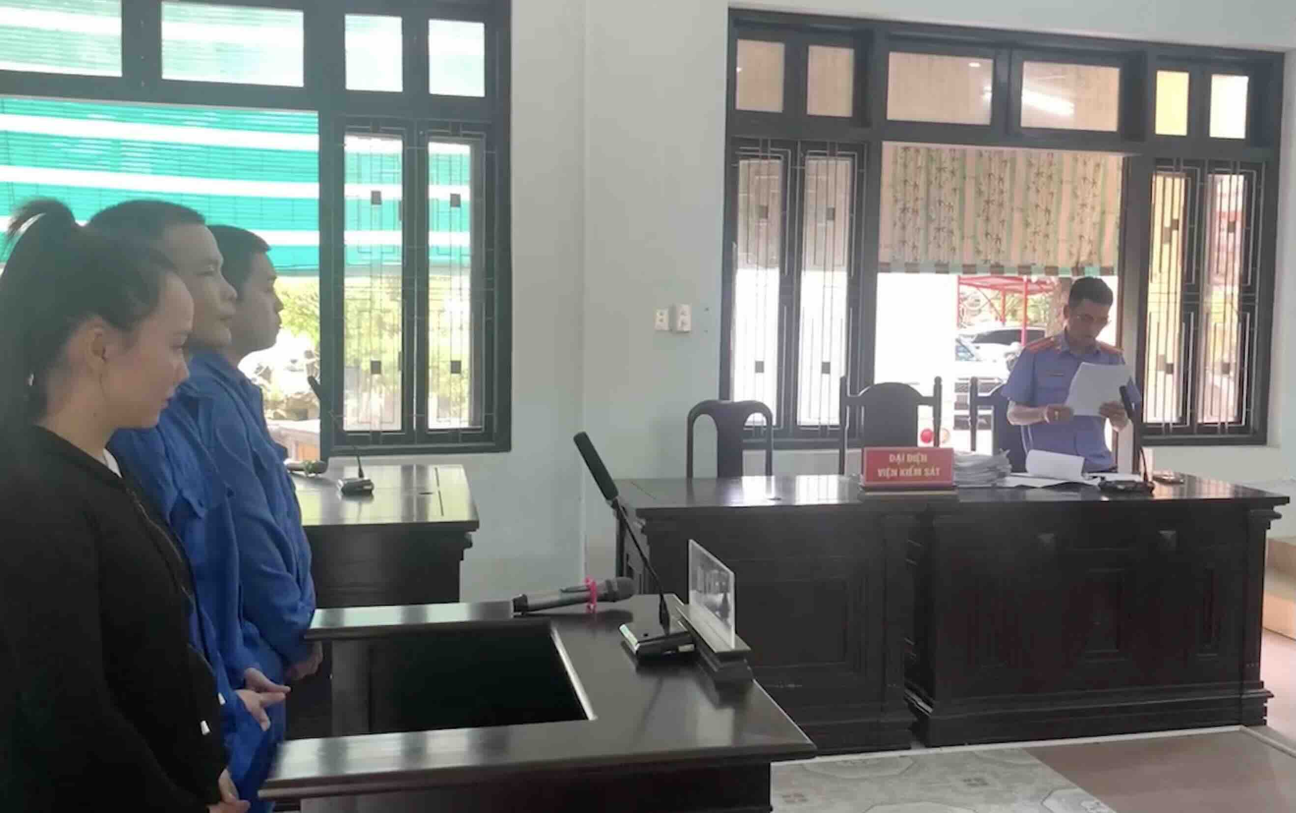 Los tres narcotraficantes recibieron una sentencia de prision.