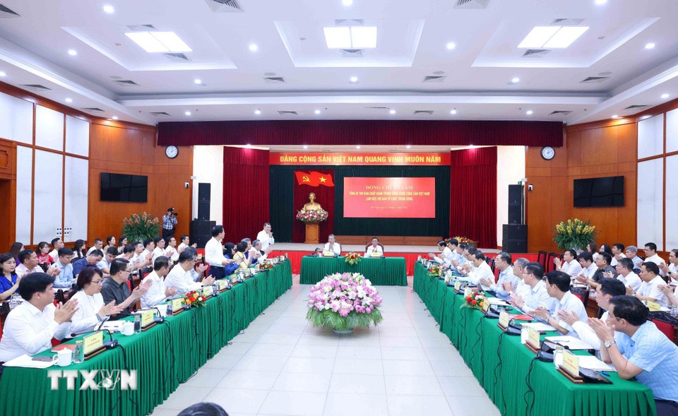 Quang cảnh buổi làm việc. Ảnh: Thống Nhất/TTXVN