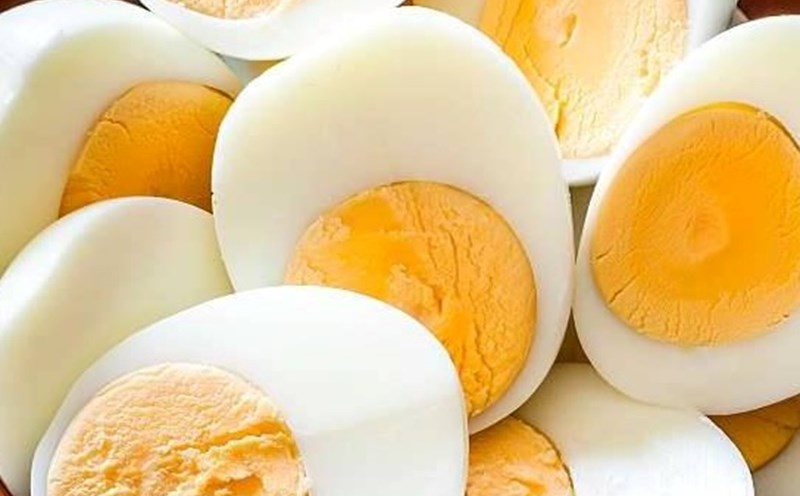 Eating eggs properly will effectively support the burning of belly fat. Photo: Kieu Vu