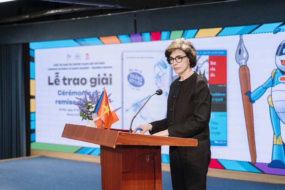 Ba Rachida Dati - Bo truong Bo Van hoa Phap phat bieu tai le trao giai cuoc thi “Sang tac truyen tranh lan I“. Anh: Giang Ngoc