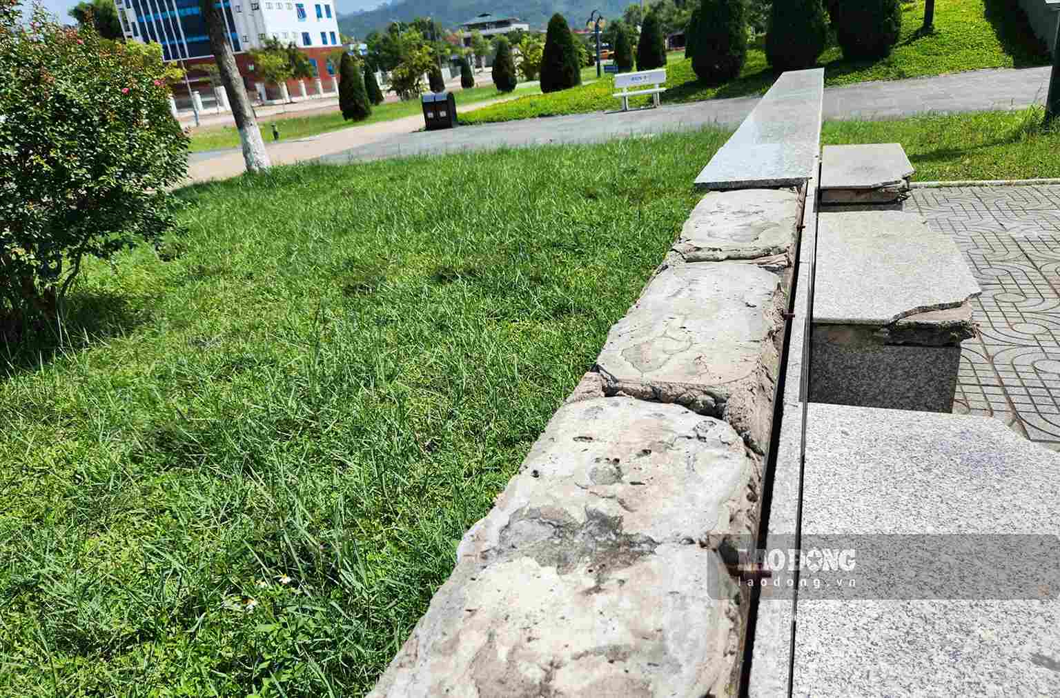 Mot so hinh anh xuong cap tai Quang truong Pac Bo, ghi nhan vao thang 7.2023. Anh: Tan Van