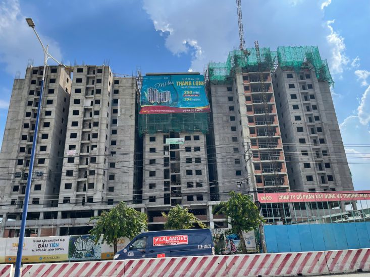 El proyecto de vivienda social Long ha construido mas de 1,000 unidades, ahora hay 632 unidades elegibles para la venta. Foto: Dinh Trong