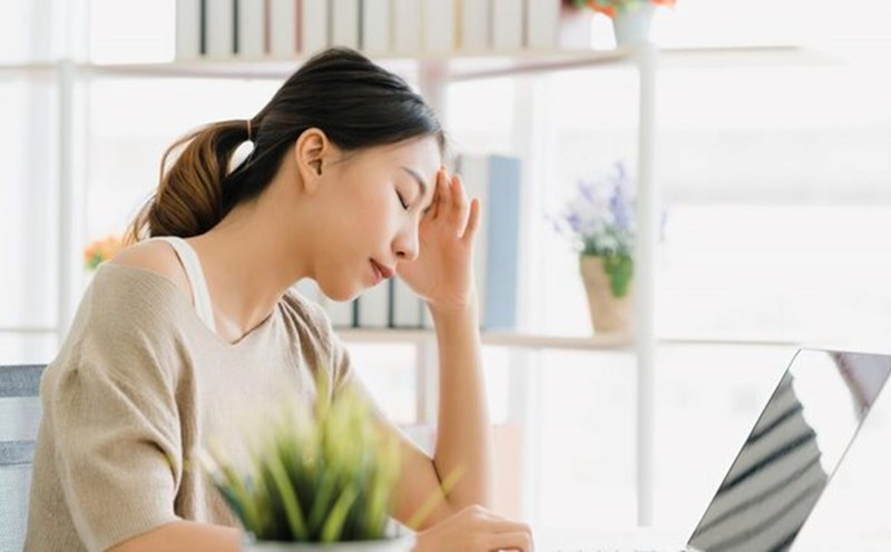 Why does thyroid disorder cause headaches? Photo: Thuy Duong