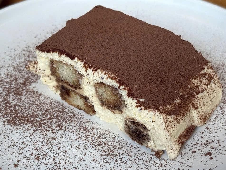 Tiramisu puede usar ingredientes distintos de la crema de mascarpone para hacer una variedad de versiones. Foto: Huyen Pham