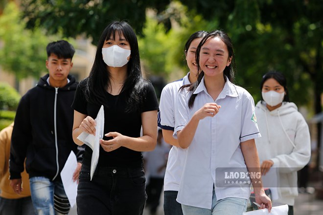 Hơn 9.000 thí sinh hồi hộp dự thi vào lớp 10 ở Điện Biên