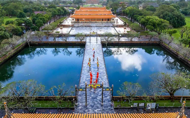 Calculating the option of using AI to serve the work of protecting relics. Photo: Nguyen Phong