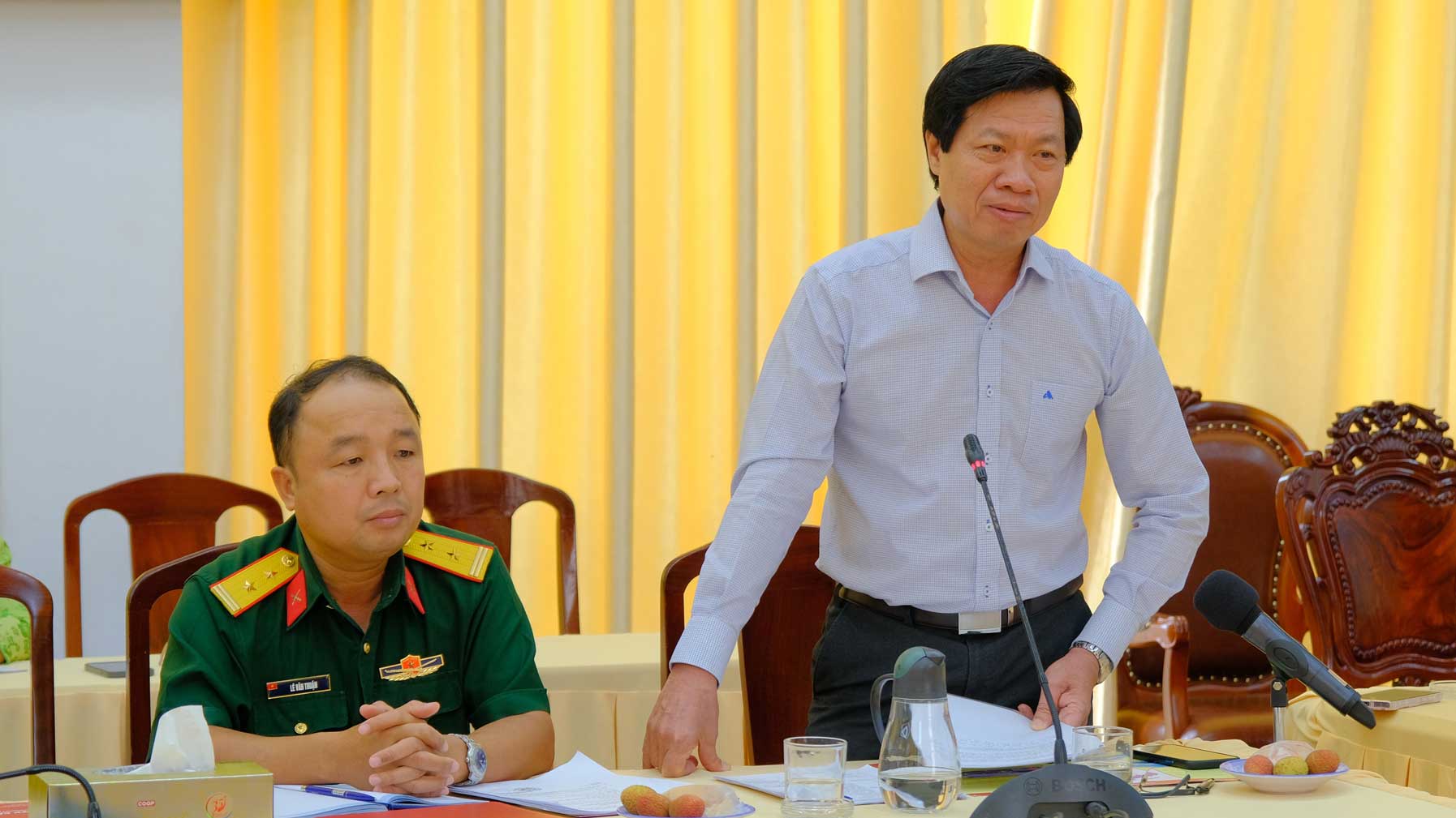Ông Nguyễn Tấn Nhơn - Phó Giám đốc Sở Nông nghiệp và Môi trường TP Cần Thơ - phát biểu tại cuộc họp. Ảnh: Mỹ Ly