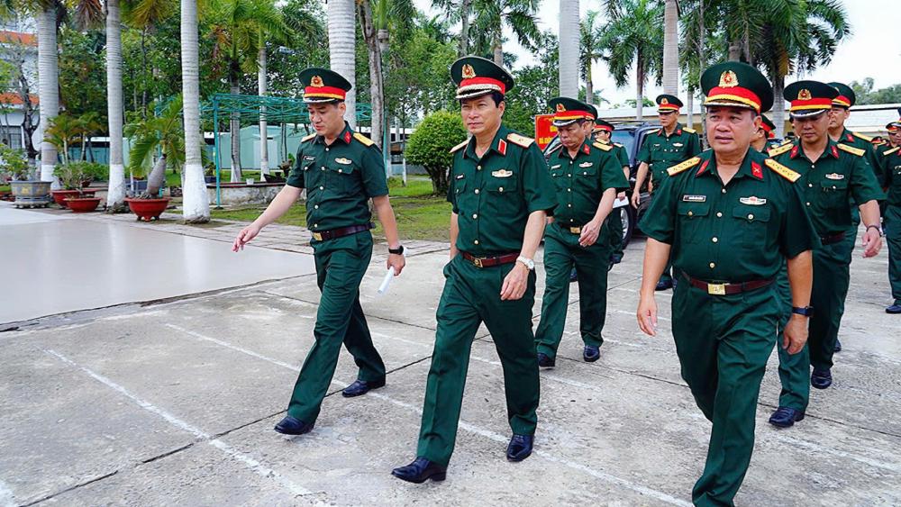The working group of Military Region 9 surveyed the old Military School, Chau Thanh District, Kien Giang Province. Photo: Phuong Vu