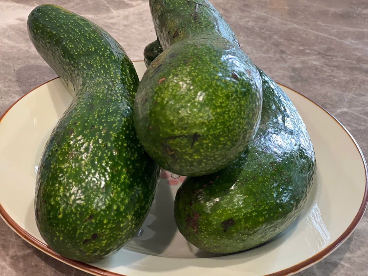 Avocado oil can improve fatty liver condition. Photo: Quang Minh.