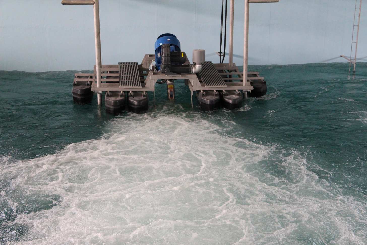 The water environment improvement project is invested with ODA capital and has been in operation since 2019. Photo: Dinh Trong