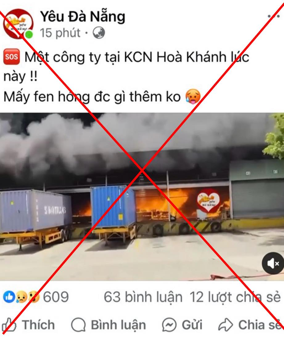 Rechazando la informacion de incendio de la compañia en el Parque Industrial Da Nang. Foto