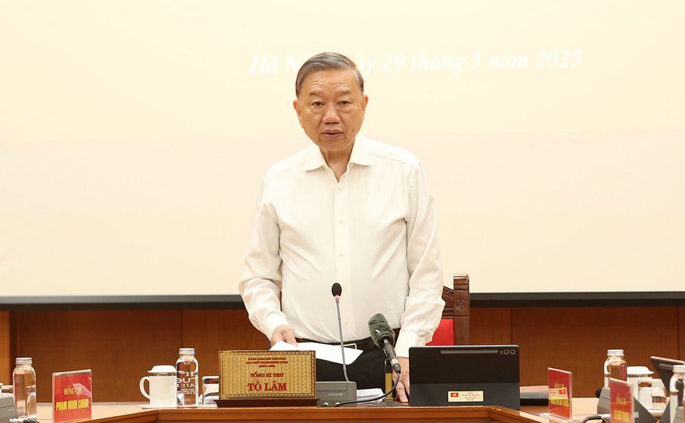 Tổng Bí thư Tô Lâm nhấn mạnh, Nghị quyết 57 của Bộ Chính trị có vai trò đặc biệt quan trọng, không có quốc gia nào trở thành hùng cường với một nền khoa học công nghệ yếu kém. Ảnh: Trần Vương