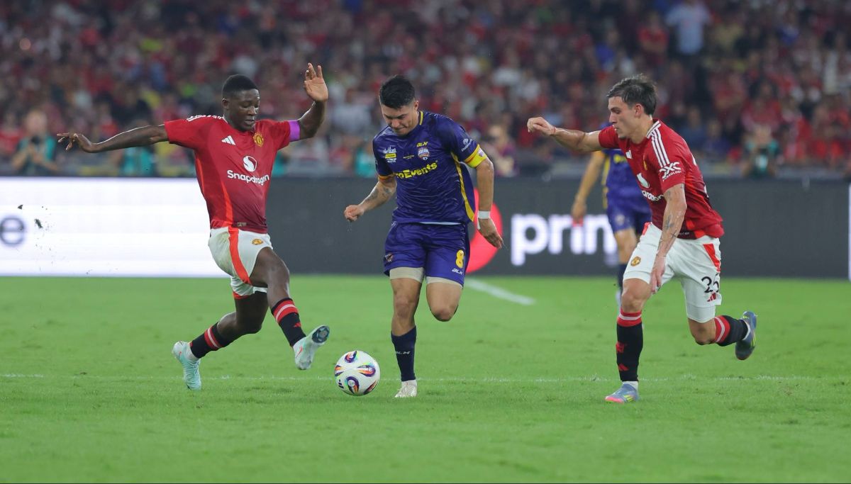 Sergio Aguero is a player that Vietnam needs to pay attention to in the match against Malaysia on June 10. Photo: Ho Hai Hoang