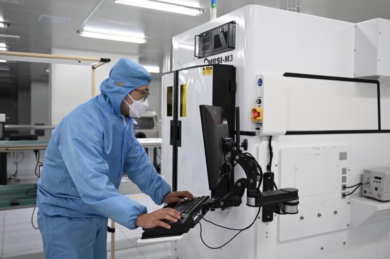 A Chinese chip research facility. Photo: Xinhua