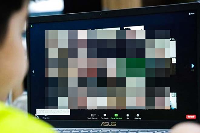 Computer cameras can become a magic eye for hackers to remotely track users. More dangerously, this behavior occurs silently and is difficult to recognize. Photo: Hai Nguyen