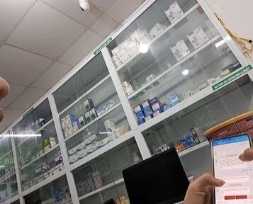 Doan tin nhan cua don vi cung cap sua Nutrikid Oneplus Hi Canxi voi nha thuoc. Anh: Nhom PV.  