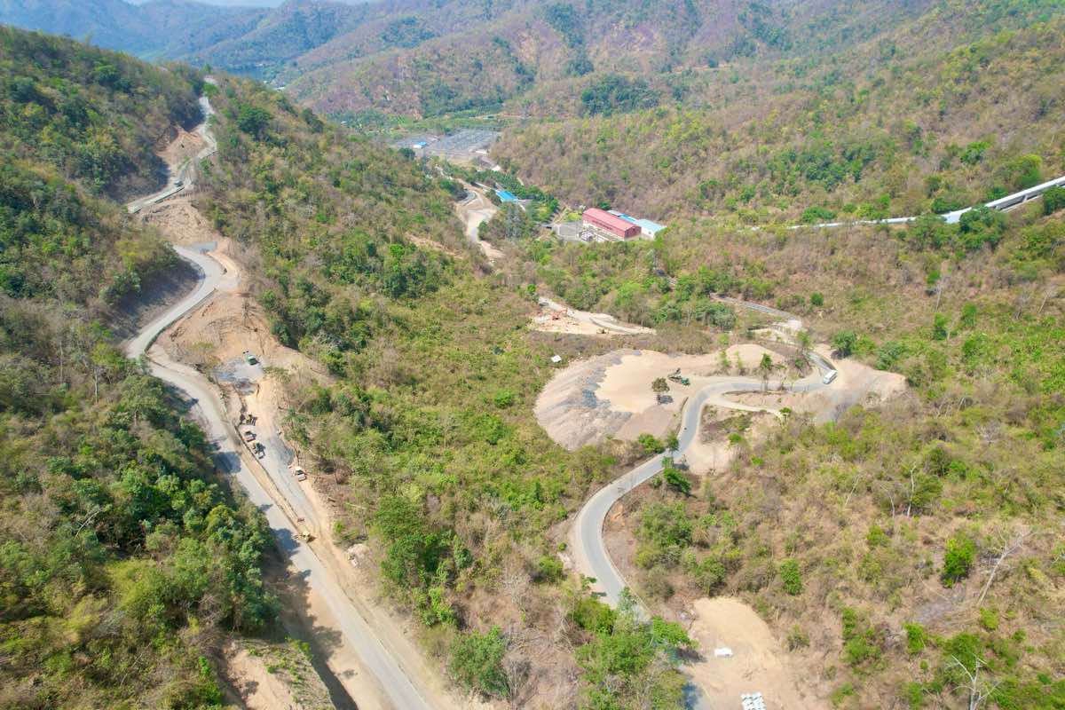 Mot doan deo tren Quoc lo 28B. Anh: Duy Tuan