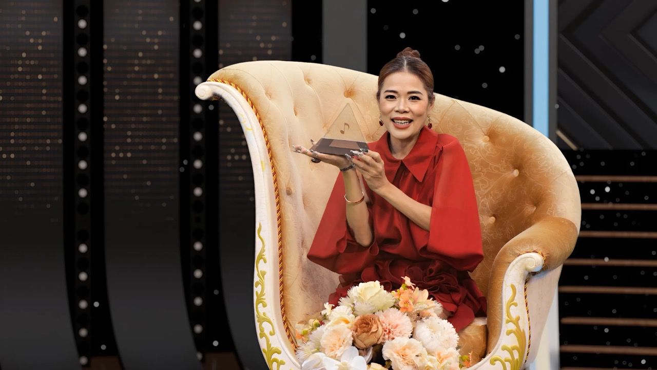 El cantante de la cancion. Foto de la productora Jet.