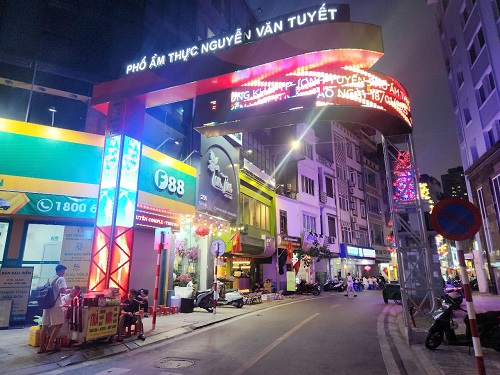 La calle de la gastronomia de Nguyen Van Tuy. Imagen de la pagina web de la Universidad de Hong Kong