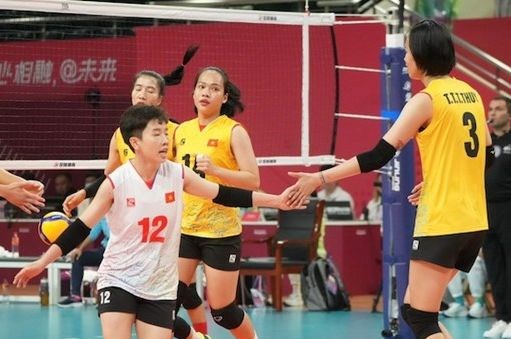 Tuyen bong chuyen nu Viet Nam la duong kim vo dich AVC Nations Cup. Anh: Duy Nam