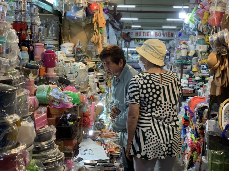 Business households in Ho Chi Minh City are still worried about using electronic invoices from June 1. Photo: Ngoc Le