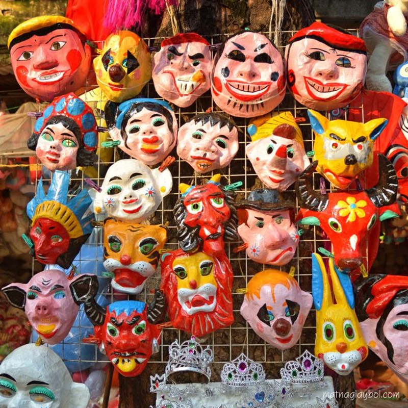 Trở về tuổi thơ qua những chiếc mặt nạ giấy bồi