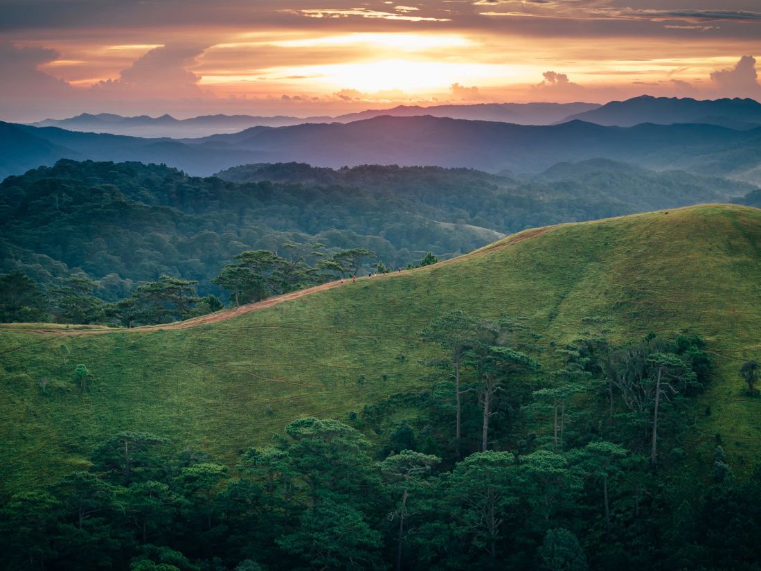The Ta Nang - Phan Dung salt road is considered the most beautiful trekking route in Vietnam. Photo: Hai An