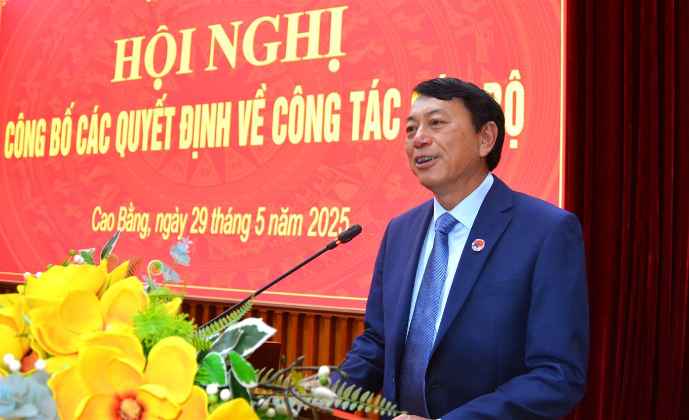 2 Chủ tịch, 2 Phó Chủ tịch tỉnh và nhiều lãnh đạo nghỉ hưu trước tuổi