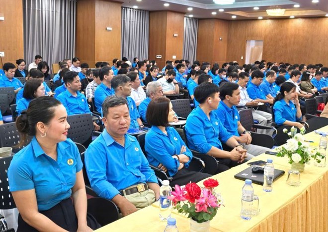 Tập huấn nghiệp vụ cho cán bộ công đoàn doanh nghiệp có đông lao động