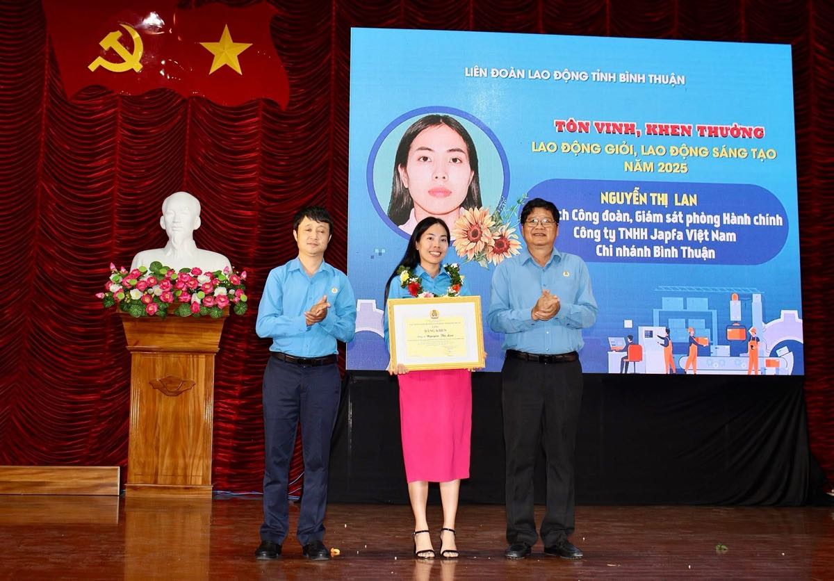 Mot ca nhan dat danh hieu Lao dong gioi - Lao dong sang tao 2025. Anh: Duy Tuan