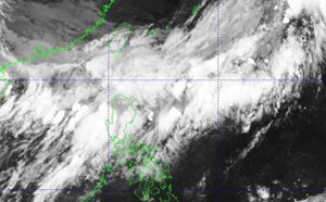Áp thấp dồn dập xuất hiện quanh Biển Đông