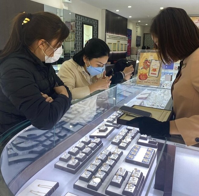 Chuyển hồ sơ của PNJ sang Bộ Công an vì loạt vi phạm trong kinh doanh vàng